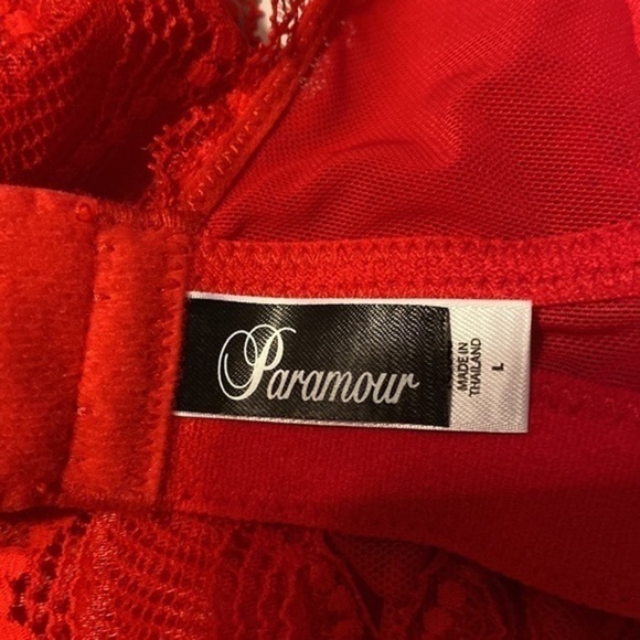 Paramour red lace bra - Picture 3 of 6